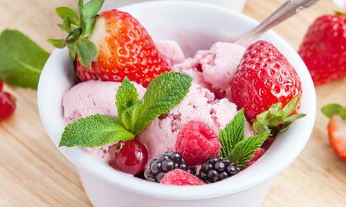 Сладолед Класик с ягоди