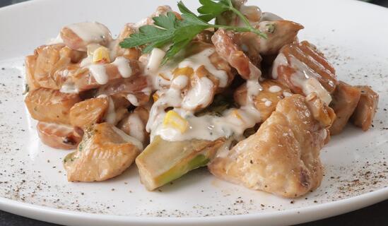 Пилешко филе със зеленчуци