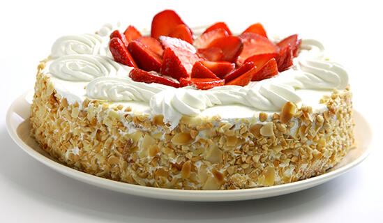 Лесна торта с ягоди