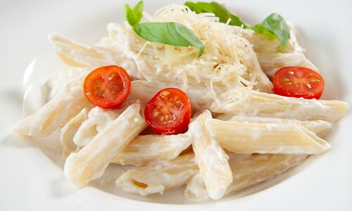 Пене със сос от 4 сирена и крем за готвене Cremio